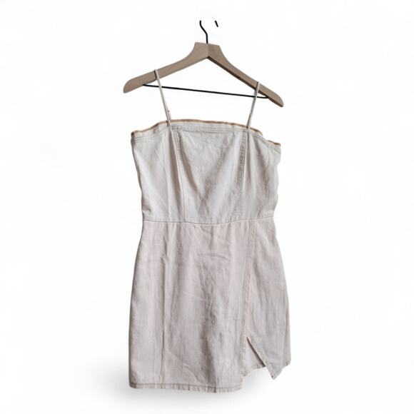 Altar'd State Carson Cotton Jean Romper Size Large Light Pink - Picture 2 of 9